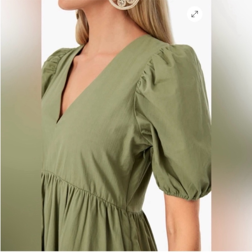 Elegant Green Puff Sleeve Dress - Picture 4 of 11